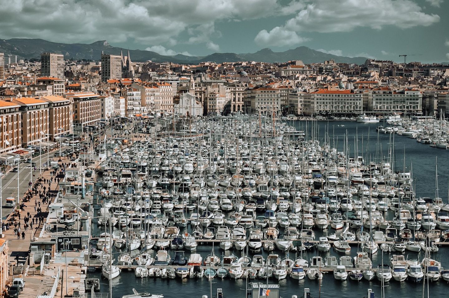 Balade en Trottinette électrique - Vue sur les Calanques de Marseille